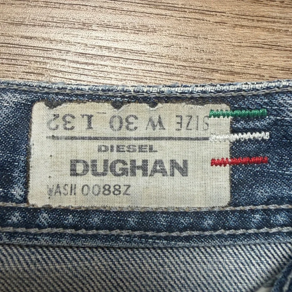 Diesel Dughan Jeans Men 30x32 Blue Slim Tapered Distressed Made in Italy‎ 0088Z